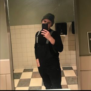 Meet your Posher, Alikhan